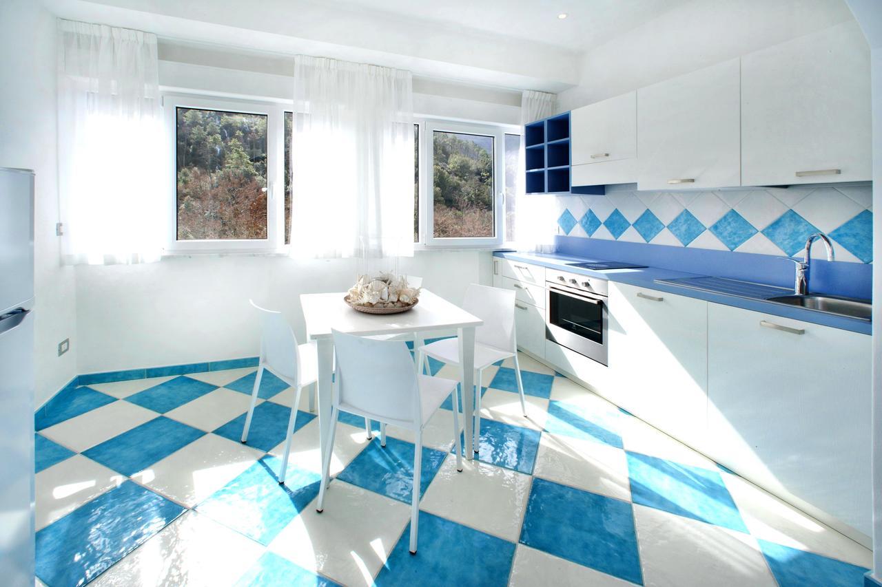 La Conchiglia Apartments Deiva Marina Eksteriør billede
