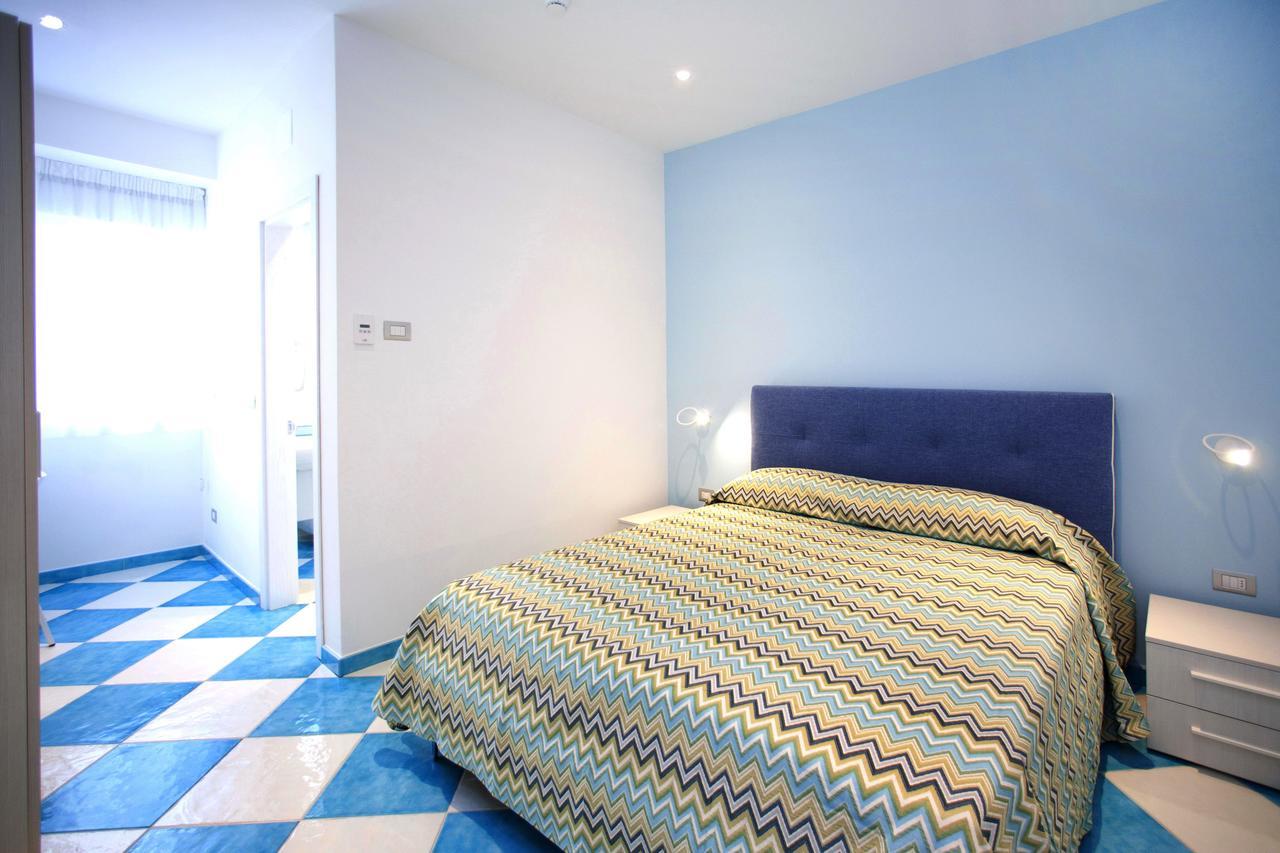 La Conchiglia Apartments Deiva Marina Eksteriør billede
